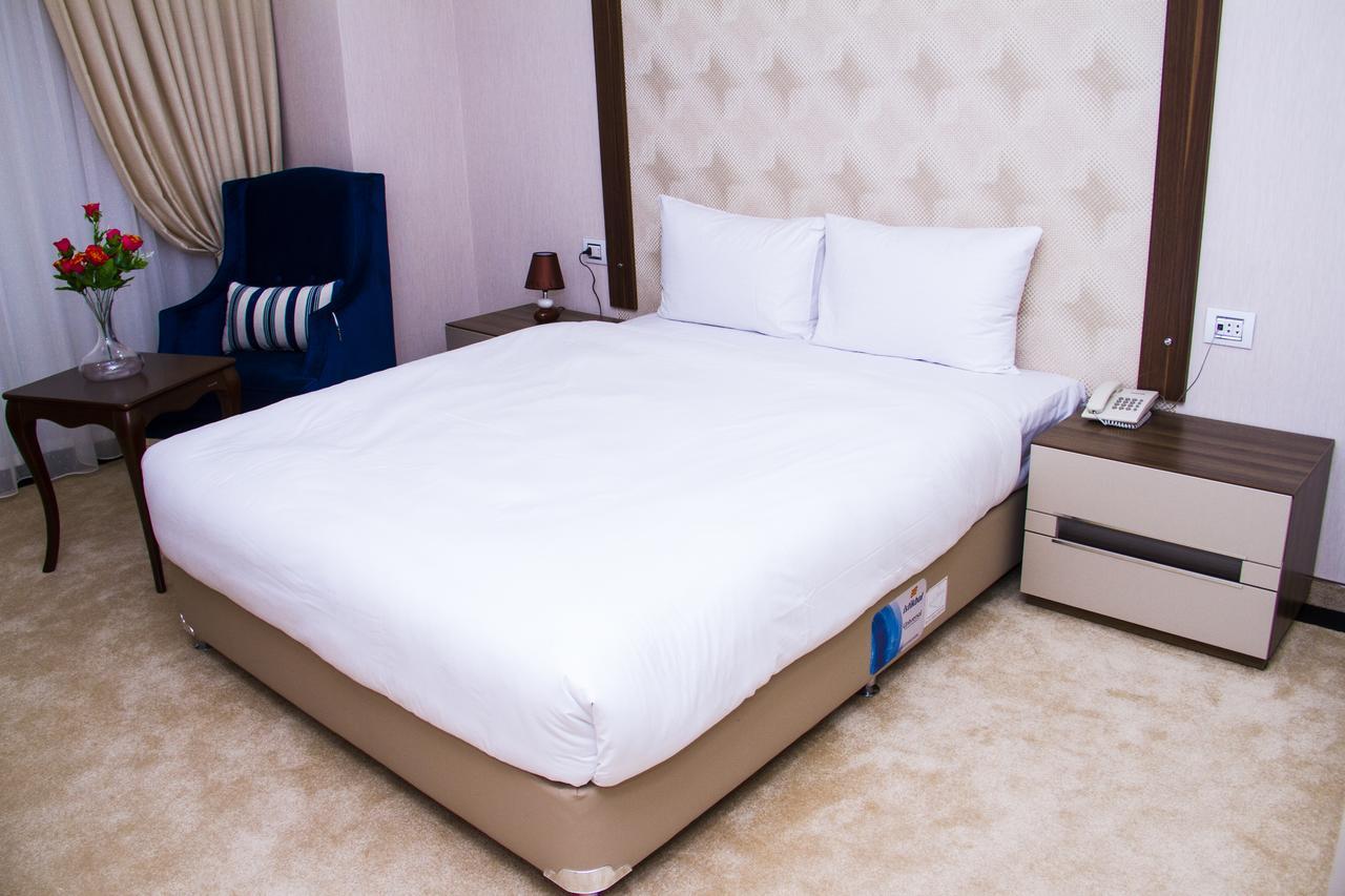 Continent Hotel Baku Zewnętrze zdjęcie