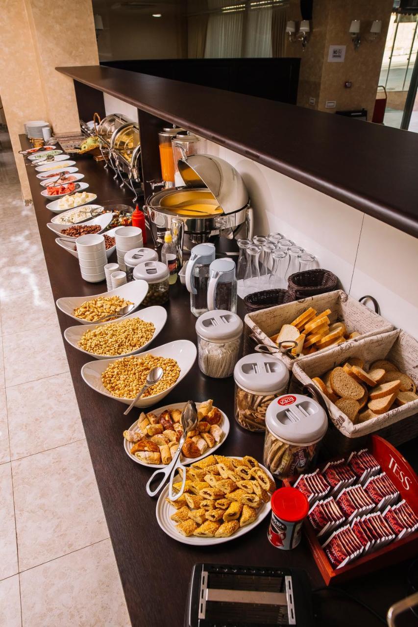 Continent Hotel Baku Zewnętrze zdjęcie
