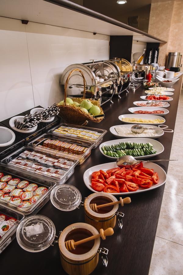 Continent Hotel Baku Zewnętrze zdjęcie